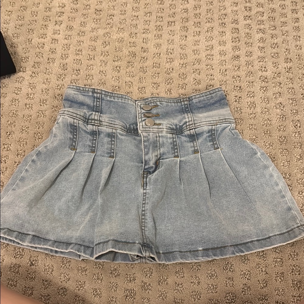 Stylish Denim Mini Skirt